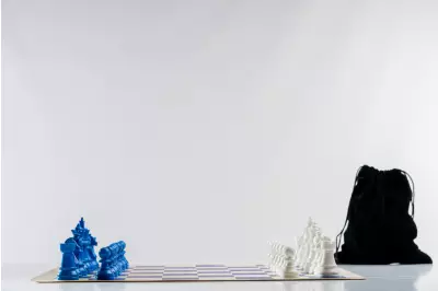 Figury szachowe Staunton 6, plastikowe (król 95 mm) - niebieskie